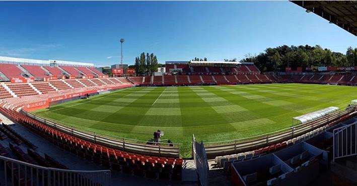 Limpieza del estadio de Montilivi